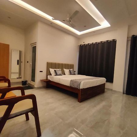 Bed In Mountain - Bnm Stays Chutwapipal Екстер'єр фото